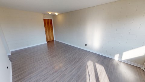 Floor plan for 2 beds, 1 bath, 825 sqft